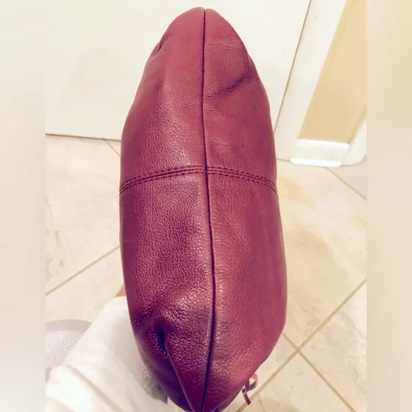 🌺 orYANY Bags- orYANY Fringe Shoulder Bag- maroon- 🌺 - Picture 14 of 15